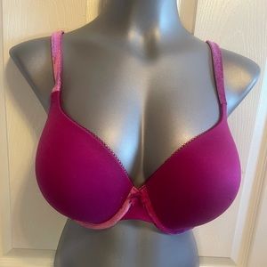 Victoria Secret body by Victoria, 36DDD. Bought NWT, worn 2x.
